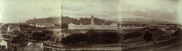 A mosque at Kuala Lumpur, around 1900, photographed by G. R. Lambert and Co.